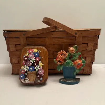 Vintage Decorative Items