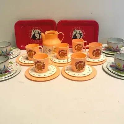 Vintage Child’s Tea Sets 