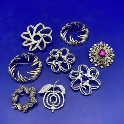 Vintage Sarah Coventry Brooches Silver Toned