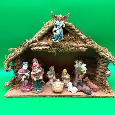 Christmas Manger And Nativity Set