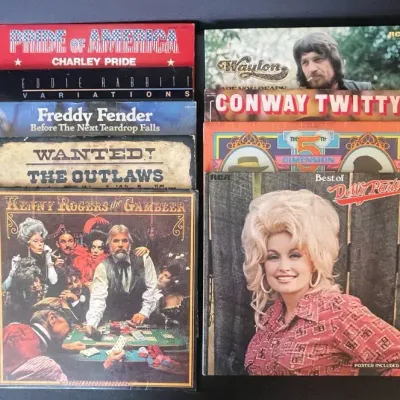 1970s Vintage Country Vinyl: Kenny Rogers, The Gambler, Dolly Parton, Waylon Jennings