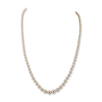 10K White Gold Graduated Cultured Pearl Necklace