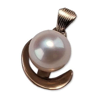 Contemporary 14K Yellow Gold and Cultured Pearl Pendant
