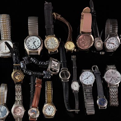 Sale Photo Thumbnail #110: An Assortment of Men's and Women's Quartz Wristwatches for Parts and Repair