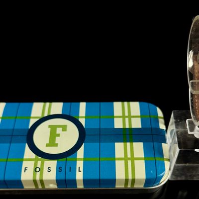 Sale Photo Thumbnail #9: Fossil Ladies Hybrid Chain and Leather Dress Watch PC-9676 with Original Tin