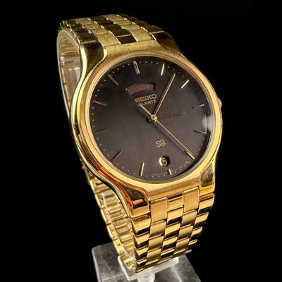 Sale Photo Thumbnail #108: Seiko Quartz Day-Date Dress Watch 5Y23-7159