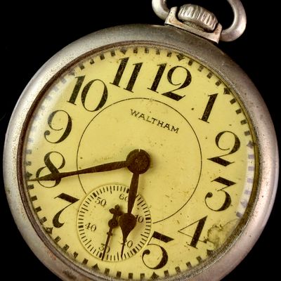 Sale Photo Thumbnail #123: Waltham Running Open Face 9 Jewel Pocket Watch Serial 29407554