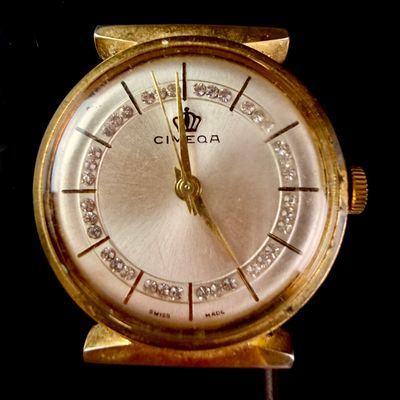 Sale Photo Thumbnail #167: Vintage Cimeqa Swiss Made Manual Wind Wristwatch