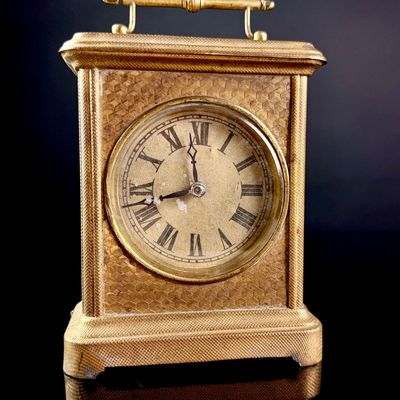Sale Photo Thumbnail #188: French Gilt Metal Mechanical Alarm Carriage Clock with Star Patterned Side Panels