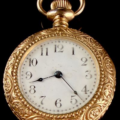 Sale Photo Thumbnail #76: Aurora Watch Co. Savour Grade Gold-Filled Pendant Watch
