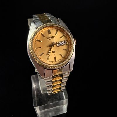 Sale Photo Thumbnail #165: Seiko SQ Quartz Ladies Two-Tone Day-Date Watch Reference 8523-0050