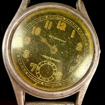 Sale Photo Thumbnail #52: Vintage Military Style Men's Mechanical Wristwatch for Parts