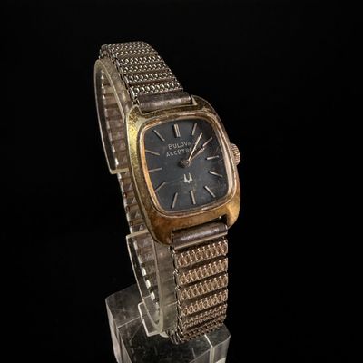 Sale Photo Thumbnail #126: Bulova Accutron Reference 3634 Ladies Gold Tone Tuning Fork Wristwatch