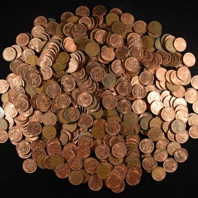 Sale Photo Thumbnail #334: (500) CANADIAN CENTS