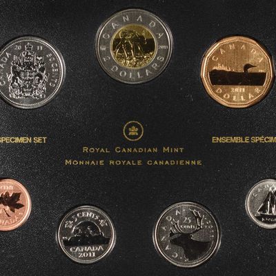 Sale Photo Thumbnail #225: 2011 $2 CON CANADA SPECIMEN SET ELK