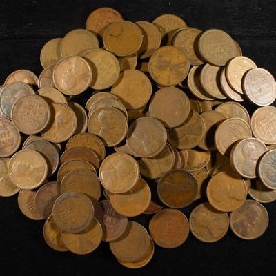 Sale Photo Thumbnail #338: (102) WHEAT CENTS FROM THE TEENS