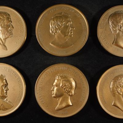 Sale Photo Thumbnail #329: (6) PRESIDENTIAL MEDALS