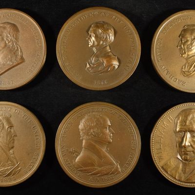 Sale Photo Thumbnail #328: (6) PRESIDENTIAL MEDALS