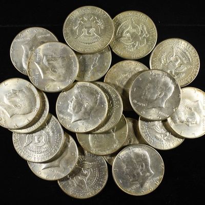 Sale Photo Thumbnail #351: (20) 40% SILVER KENNEDY HALF DOLLARS