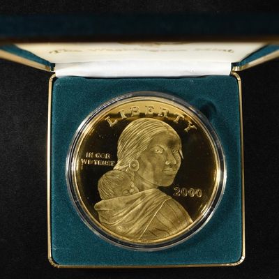 Sale Photo Thumbnail #424: 2000 GOLDEN DOLLAR GIANT QUARTER-POUND PROOF