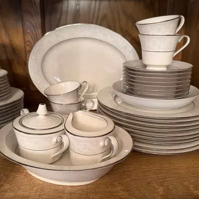 Noritake Ivory China “Trudy” 