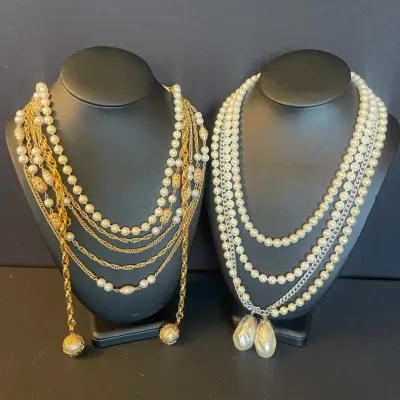 Vintage Faux Pearl/Gold Tone Costume Jewelry