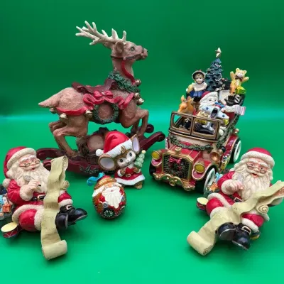 Christmas Decor Lot