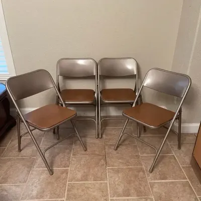 Vintage Samsonite Brown Vinyl-Top Folding Table & 4 Metal Folding Chairs w/ Brown Vinyl-Padded Seats