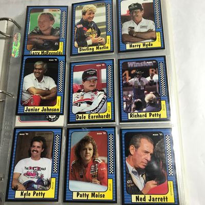 Maxx Race Cards Collection in Binder