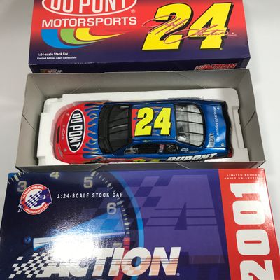 Jeff Gordon #24 DuPont 2001 Monte Carlo