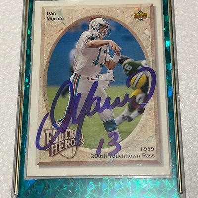 Dan Marino Signed 200th TD Pass Card