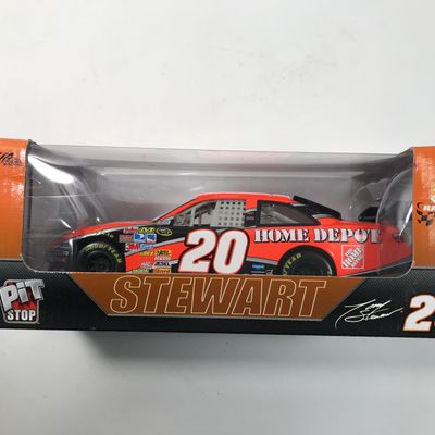Tony Stewart #20 Home Depot Pit Stop Series