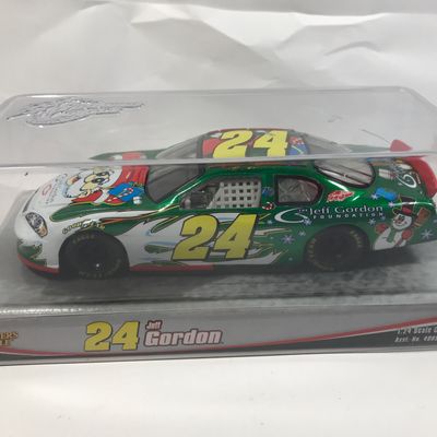 Jeff Gordon #24 Foundation Santa Claus