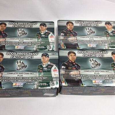 2009 Press Pass NASCAR 220 Card Set (4)