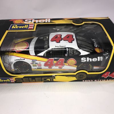 Tony Stewart #44 Shell Pontiac Diecas
