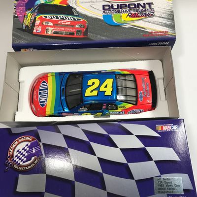 Jeff Gordon #24 DuPont 1999 Monte Carlo