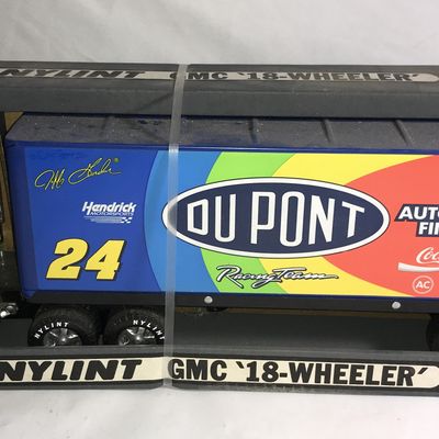 NYLINT Jeff Gordon #24 GMC 18-wheeler Semi