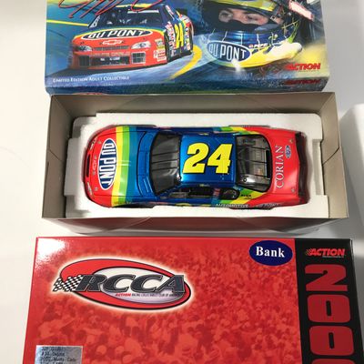 Jeff Gordon #24 DuPont 2000 Monte Carlo Bank