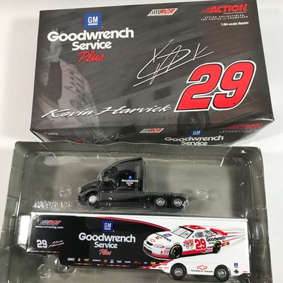Kevin Harvick #29 GM Goodwrench 2001 Hauler