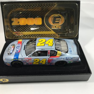 Jeff Gordon #24 DuPont NASCAR 2000 Elite