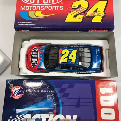 Jeff Gordon #24 Monte Carlo DuPont Motorsports