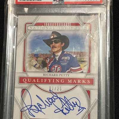 2021 Panini National Treasures Richard Petty MINT