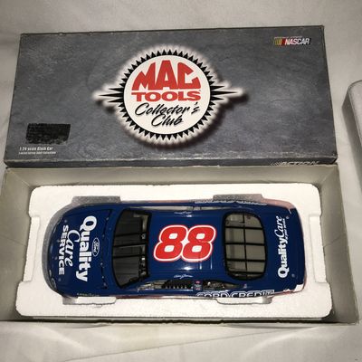 Dale Jarrett #88 MAC Tools Collectors Club