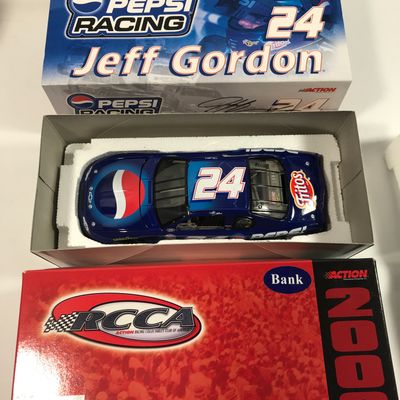 Jeff Gordon #24 Pepsi 2000 Monte Carlo LE