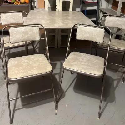 Vintage Samsonite Metal Folding Table And Four Chairs 