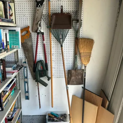 Yard Tools, B&D Hedge Trimmer, Hardware Cabinet & Hand Tools
