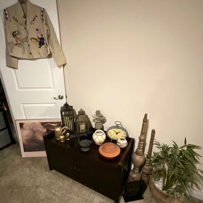 Sale Photo Thumbnail #71