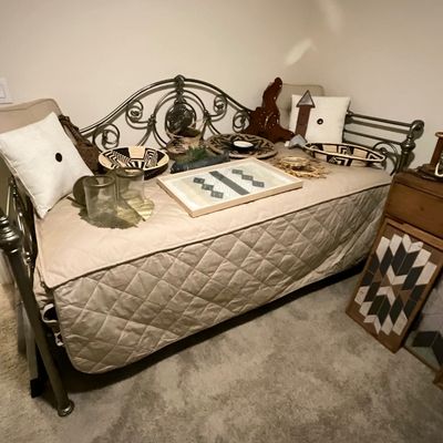 Sale Photo Thumbnail #74