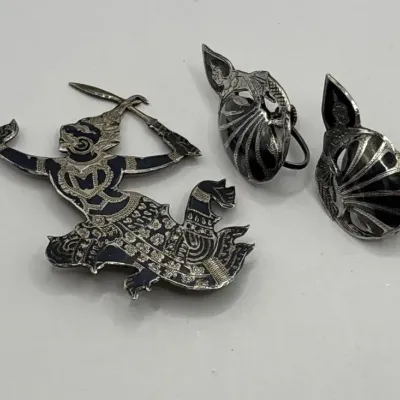 Sterling Silver Siam Pin and Twist-Back Earrings 