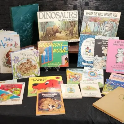 Popular Children's Books (Goodnight Moon, Where The Wild Things Grow & More) 